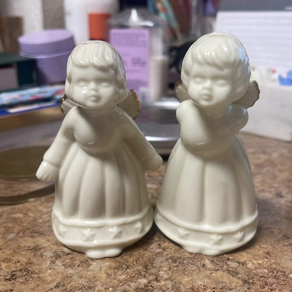 Formalities by Baum Brothers Kissing Angel Salt & Pepper Set